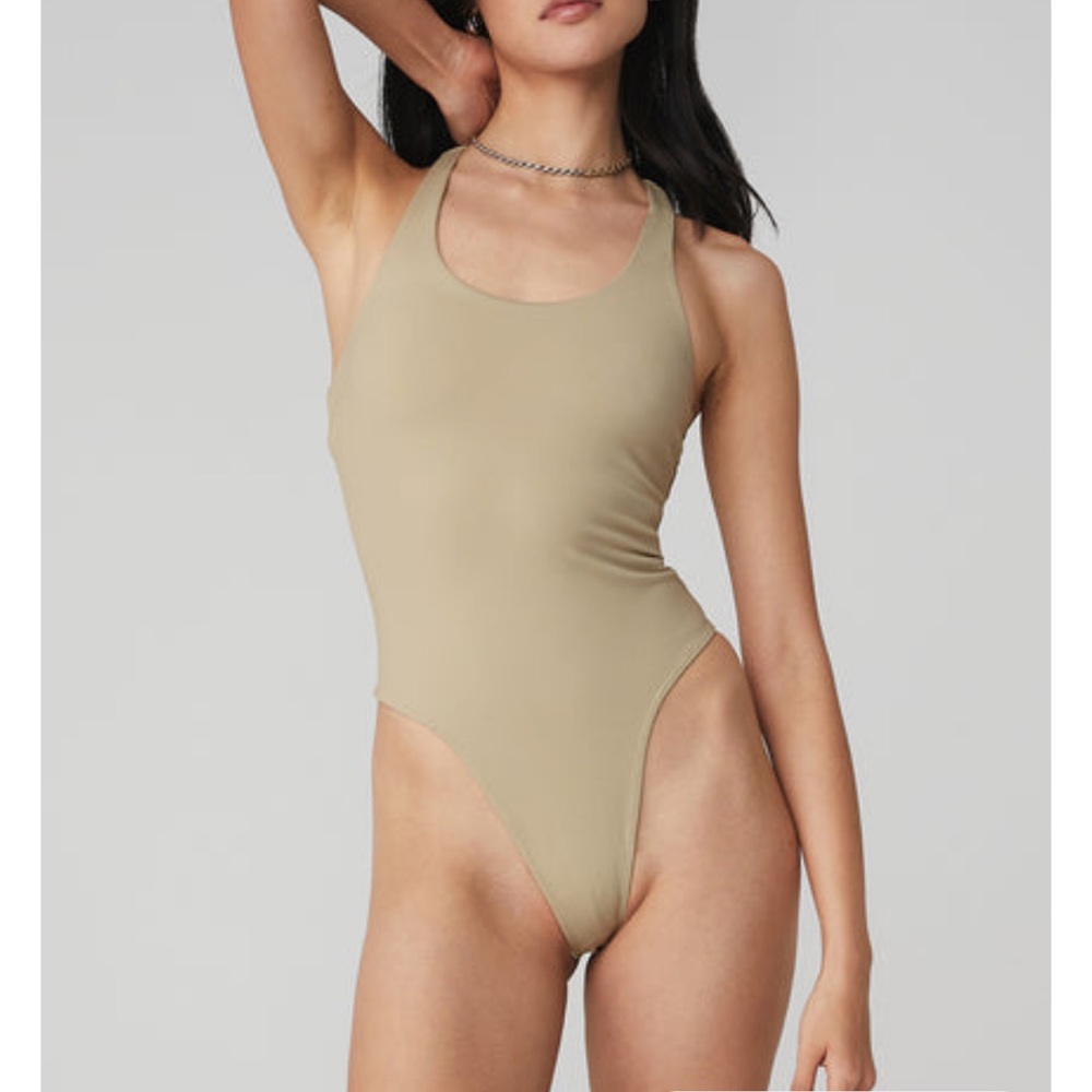 Alo sleek back bodysuit, size Small NWT